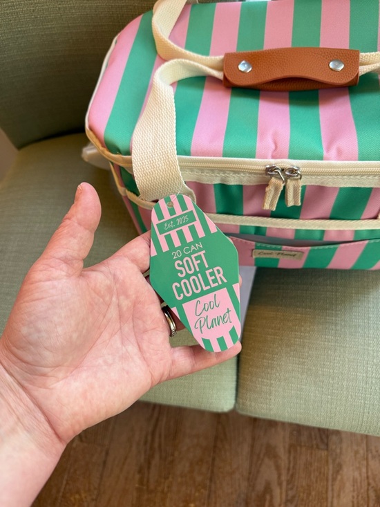 STANLEY 40oz Tumbler & ‘Cool Planet’ Soft Cooler Bag in Pink & Green - NWT - Picture 6 of 9